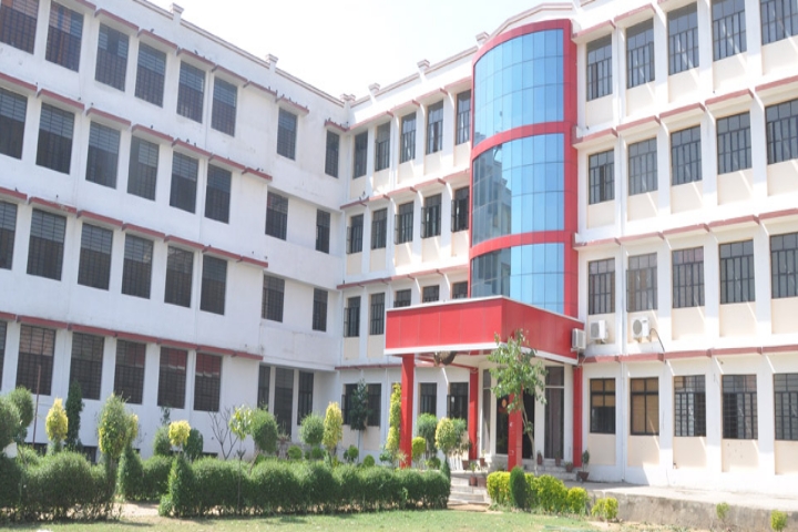 https://cache.careers360.mobi/media/colleges/social-media/media-gallery/15760/2018/9/20/Campus-view of Rawat PG Girls College_Campus-view.jpg